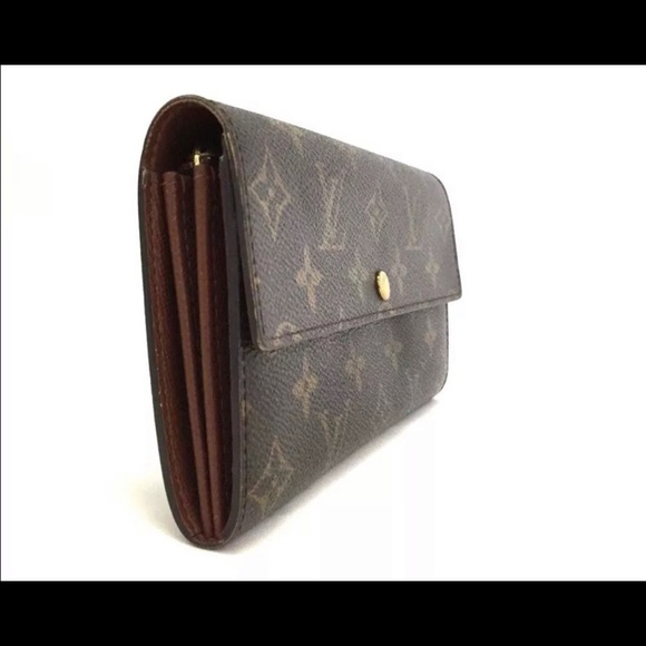 🌟🌟💯Authentic LV Sarah Wallet🌟🌟 - Picture 12 of 14